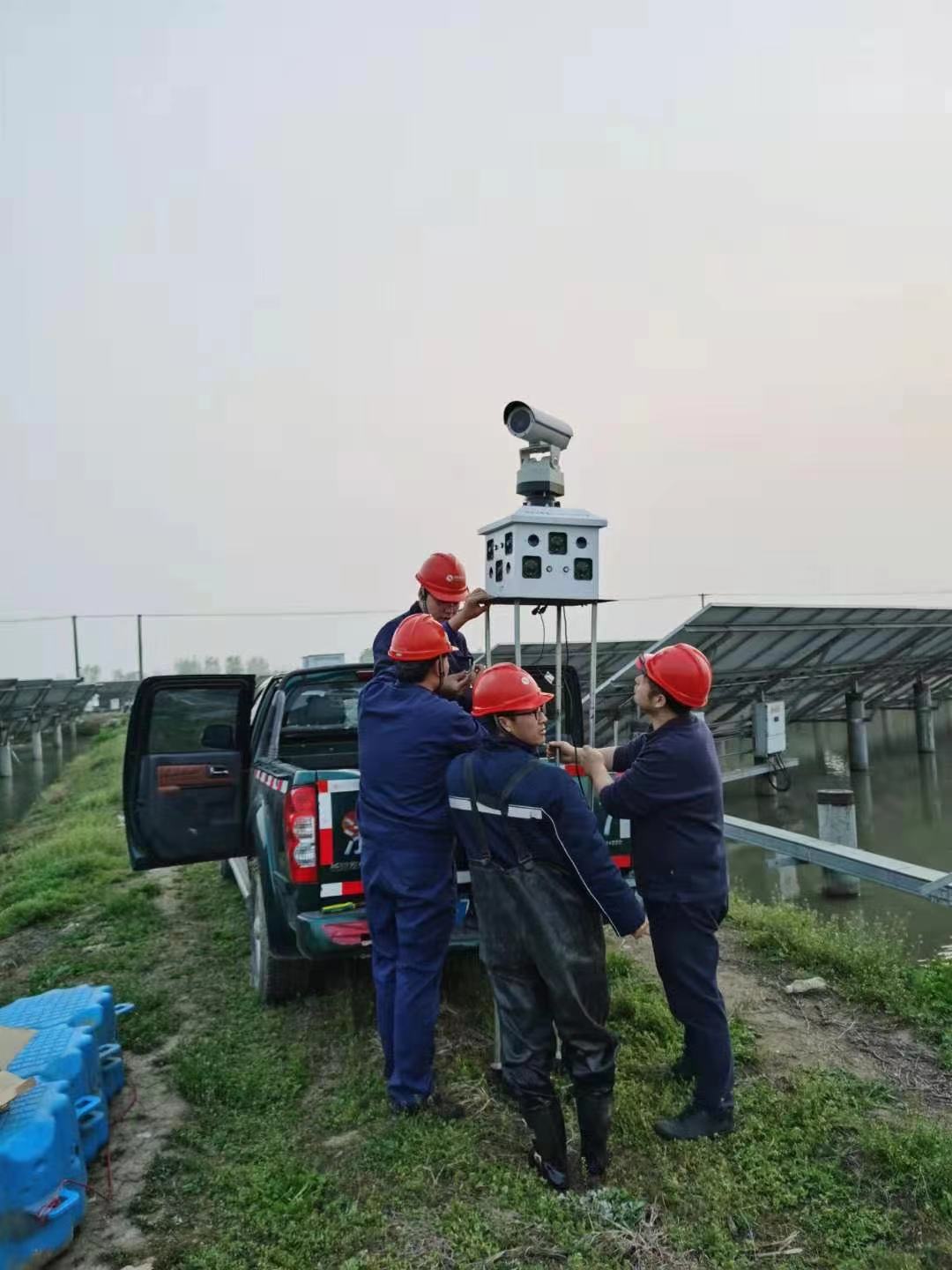 激光阵列式驱鸟器在湖州某光伏发电有限公司安装完成
